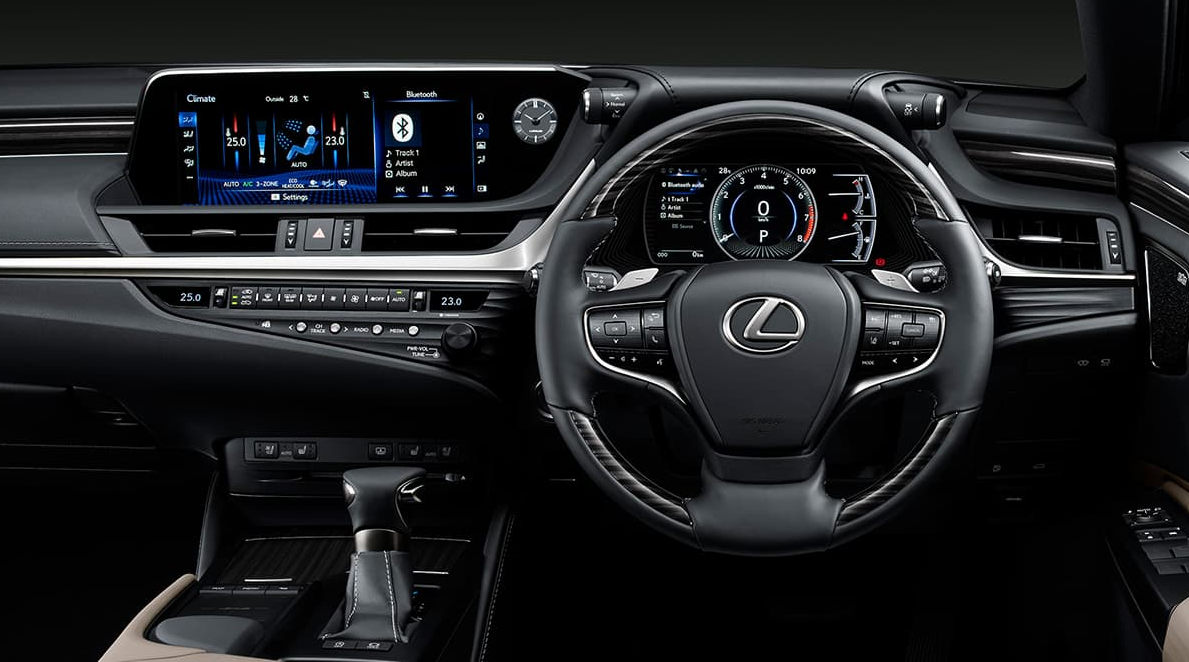 New 2022 Lexus ES Interior