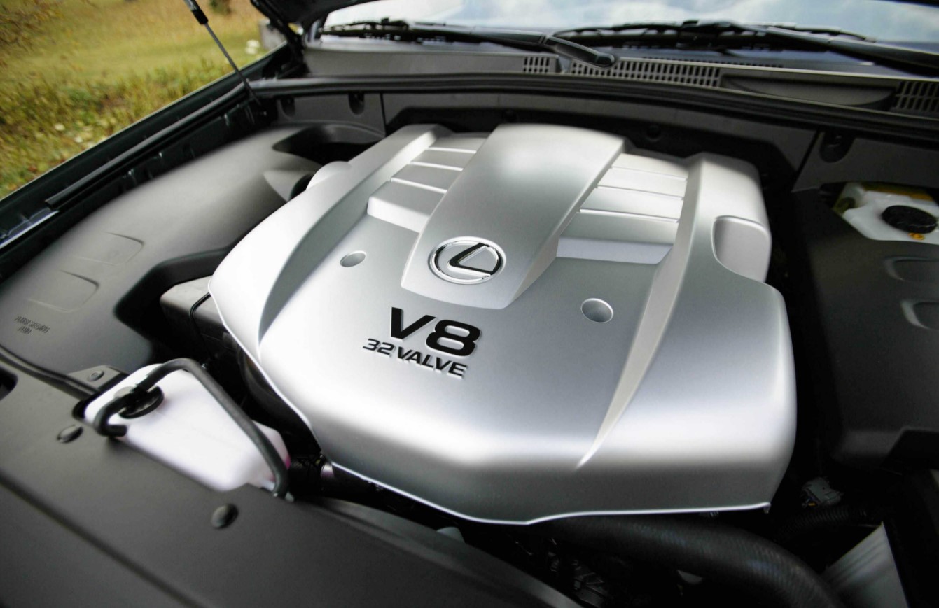 Lexus GX 460 Premium and Luxury Engine